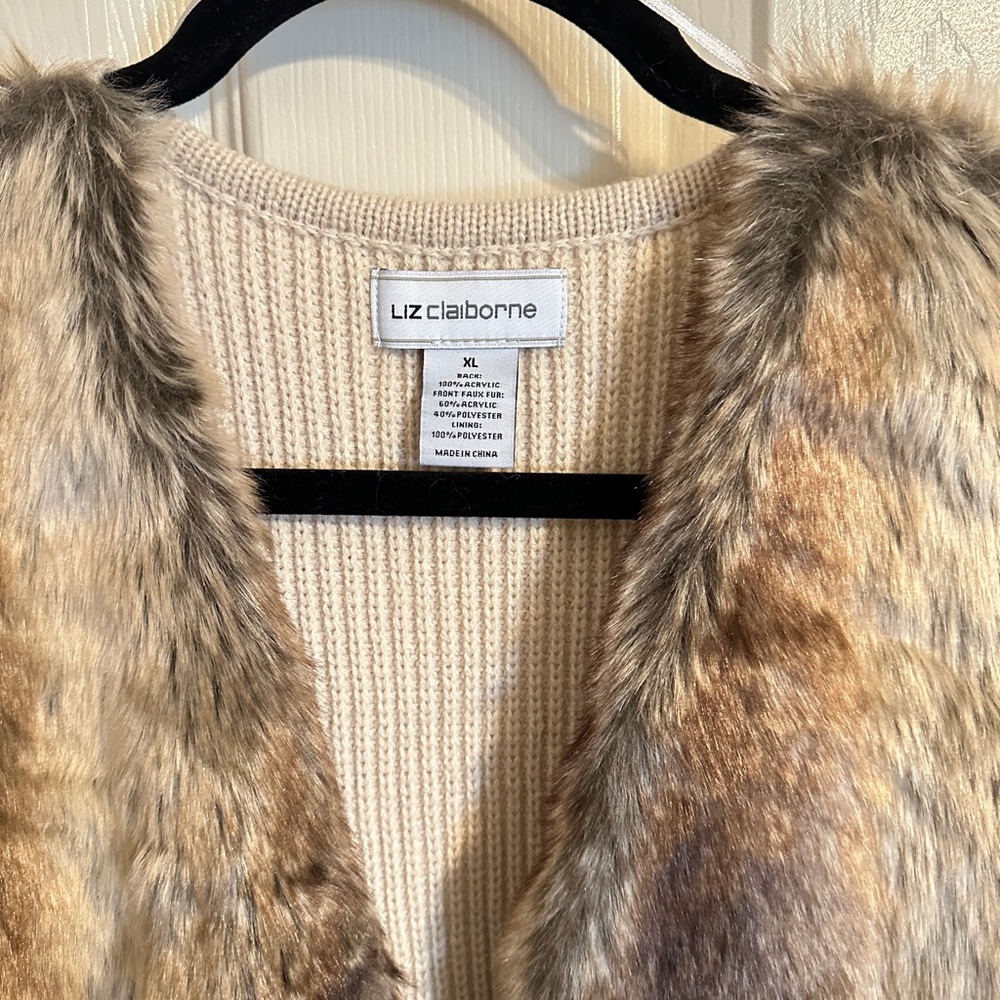 Liz Claiborne Plush Faux Fur Vest w Knit Ribbed Back Texture, Brown, Sz XL, NWOT - Picture 5 of 8